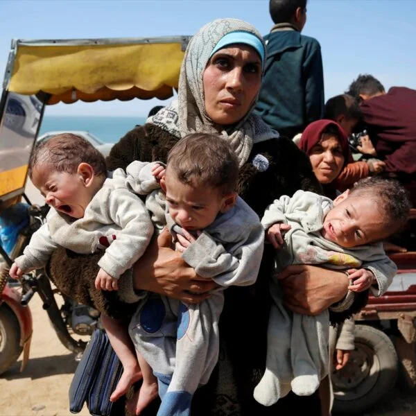 Video captures French festival crowd, not Israelis fleeing Iranian aggression.